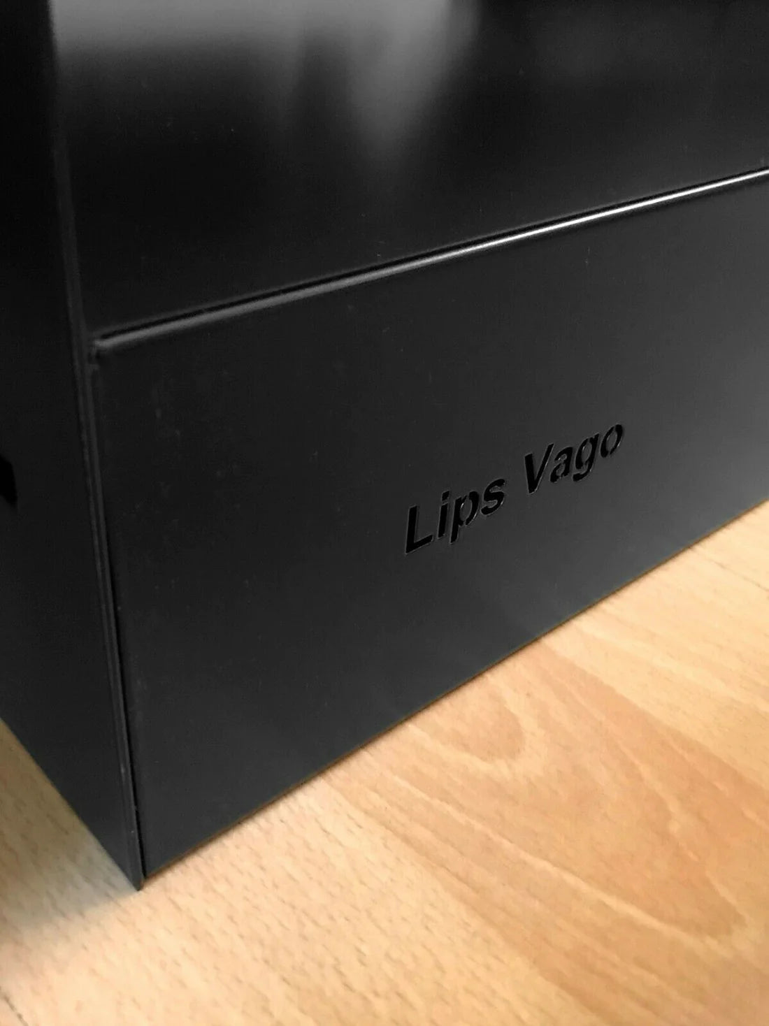 Lips Vago - Libreria Congresso